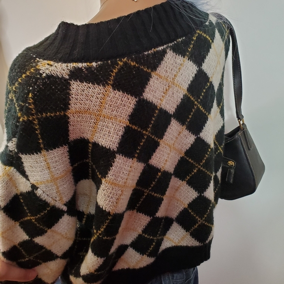 Plaid Checkered Cropped Sweater Cardigan - Picture 3 of 3